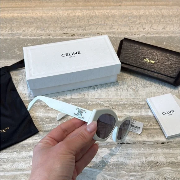 NWT Celine Ivory Sunglasses with Accessories - Picture 2 of 2
